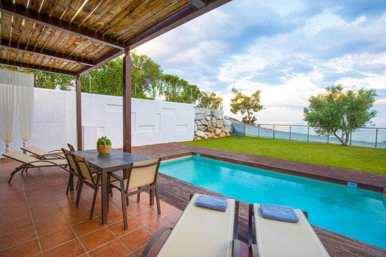 Kalma Villa Ena ネア・ムダニア エクステリア 写真